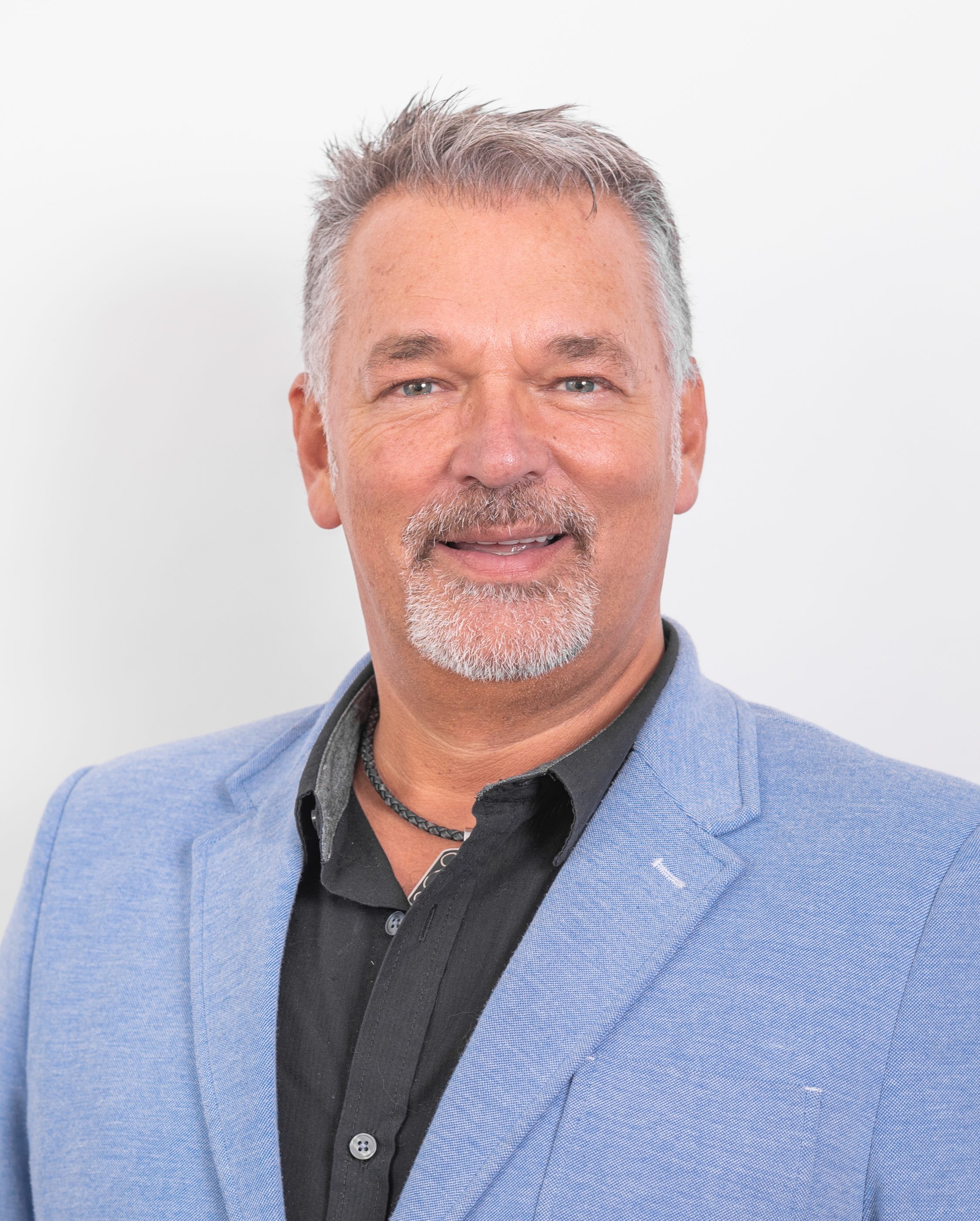 https://www.planaxion.com/wp-content/uploads/2018/07/Marc_Desbiens-e1564492438259.jpg https://www.planaxion.com/wp-content/uploads/2018/07/Marc_Desbiens-e1564492438259.jpg